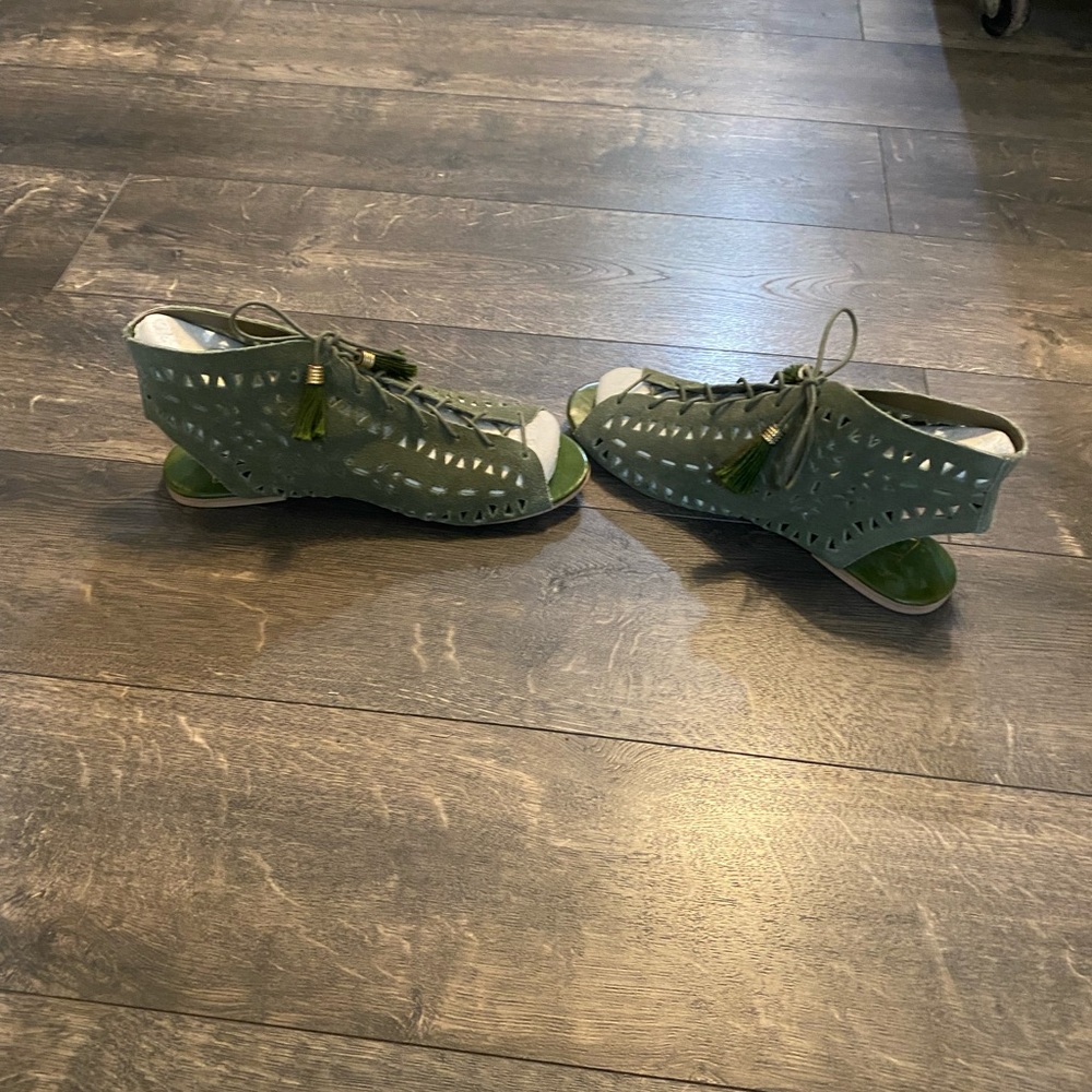 Matisse Shoes SZ 8.5 - Picture 3 of 7
